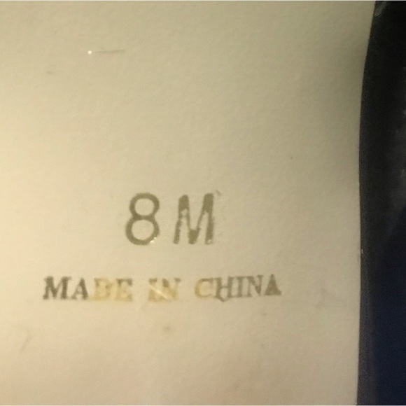 Floral Black Ann Kristal Heels - Size 8 Medium - Picture 4 of 5